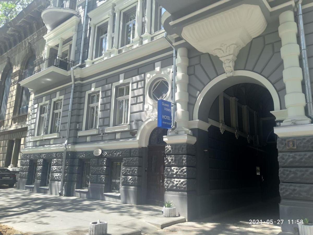 אודסה Queen Valery Hotel מראה חיצוני תמונה