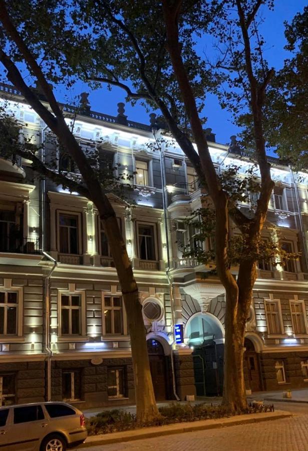 אודסה Queen Valery Hotel מראה חיצוני תמונה