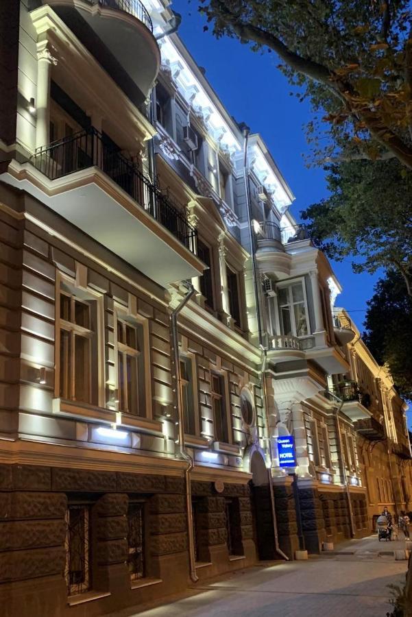 אודסה Queen Valery Hotel מראה חיצוני תמונה