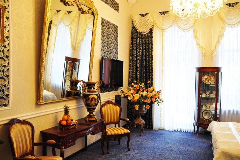 אודסה Queen Valery Hotel חדר תמונה