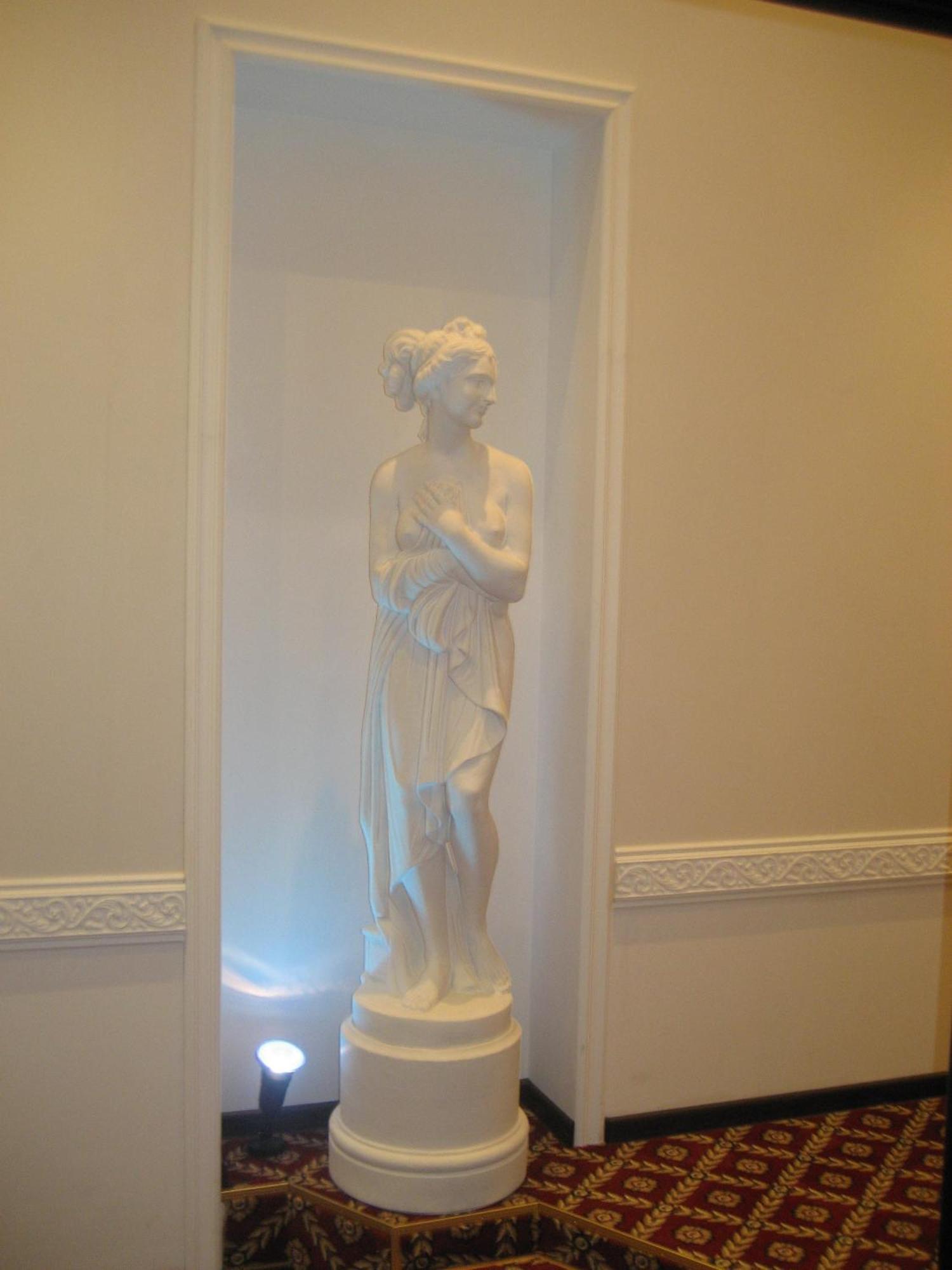 אודסה Queen Valery Hotel מראה חיצוני תמונה