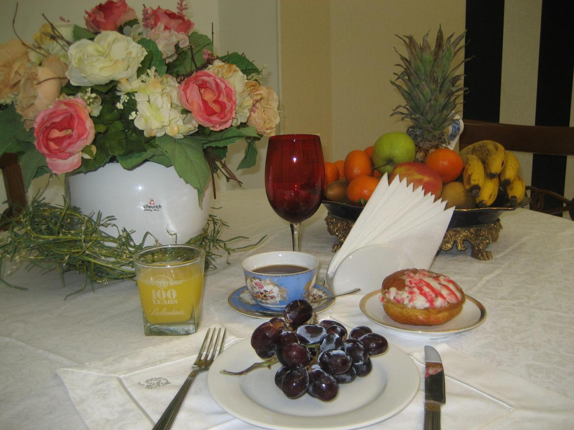 אודסה Queen Valery Hotel מראה חיצוני תמונה